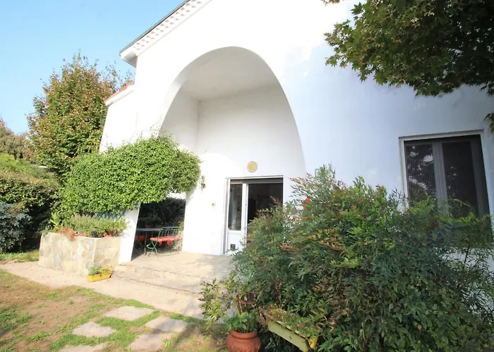 Bruna By Interhome * دورميلّيتّو